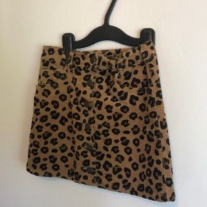Corduroy Leopard mini